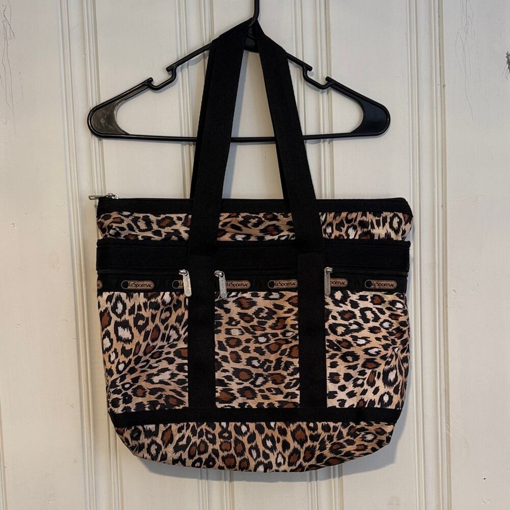 LeSportSac leopard print cheetah nylon large zip top multi pocket tote duffle